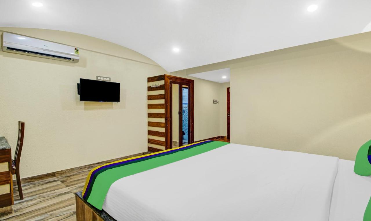 Treebo Majestic Palms, 2 Km From Colva Beach Benaulim Exterior foto